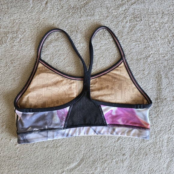 Lululemon Flow Y bra Unicorn Tears size 4 - Picture 3 of 6